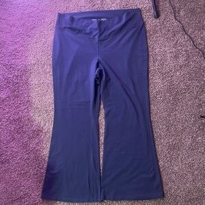 Old Navy crossover flare yoga pants size 3X
